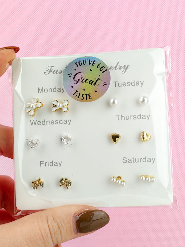 6-day set of ear stud earrings