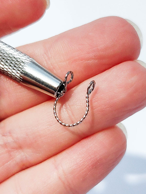 Fake Septum Nasenpiercing gedreht